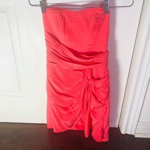 Club Monaco side gather dress in peach